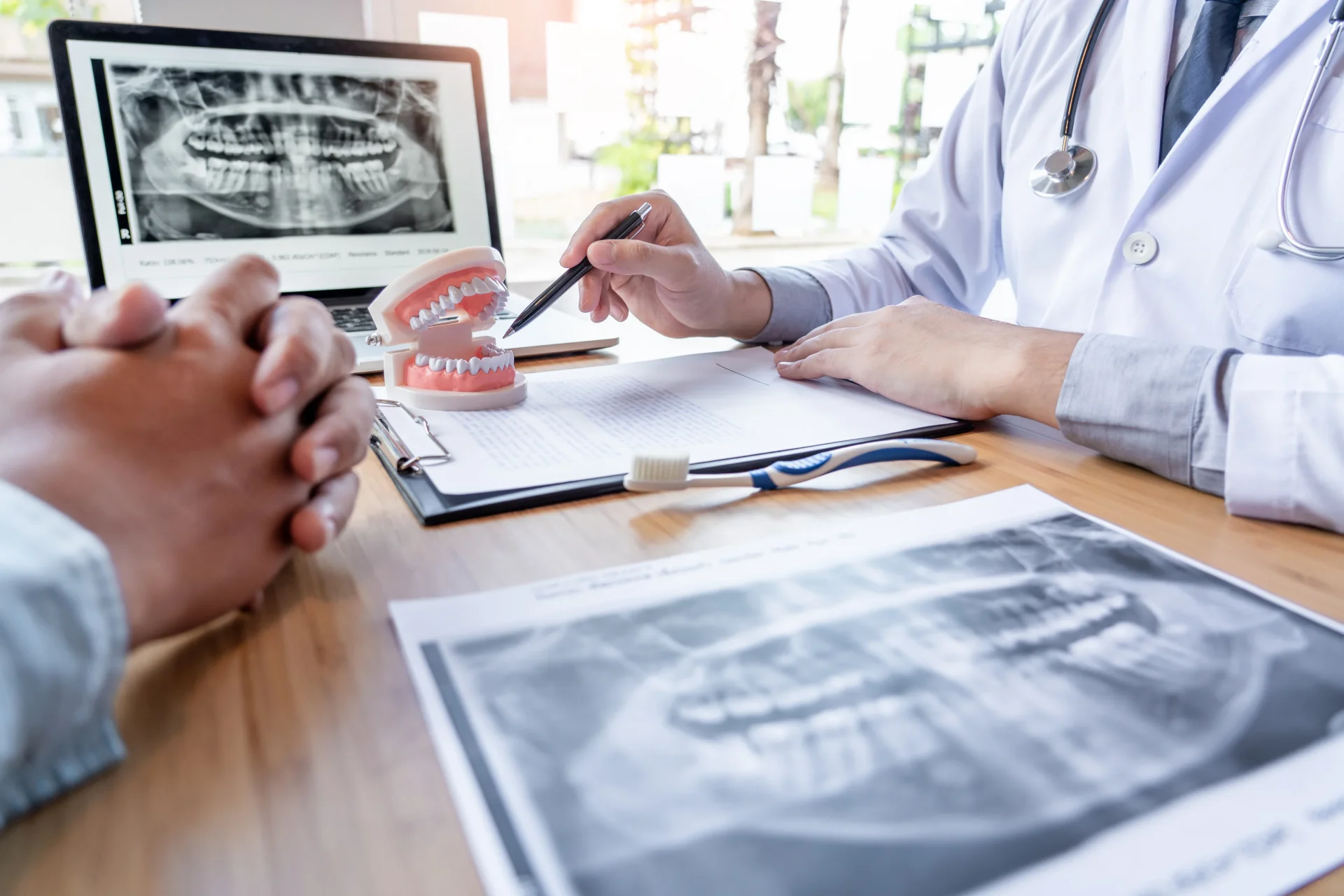 Best Dentist Gulfton